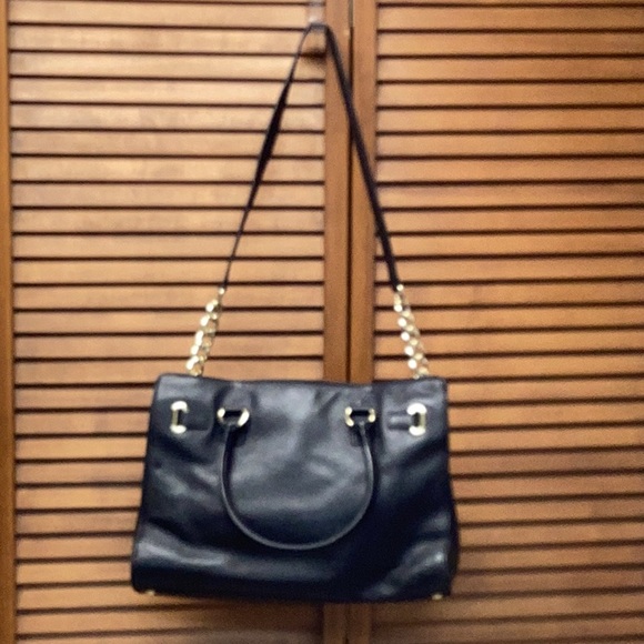 Hamilton - Picture 4 of 6